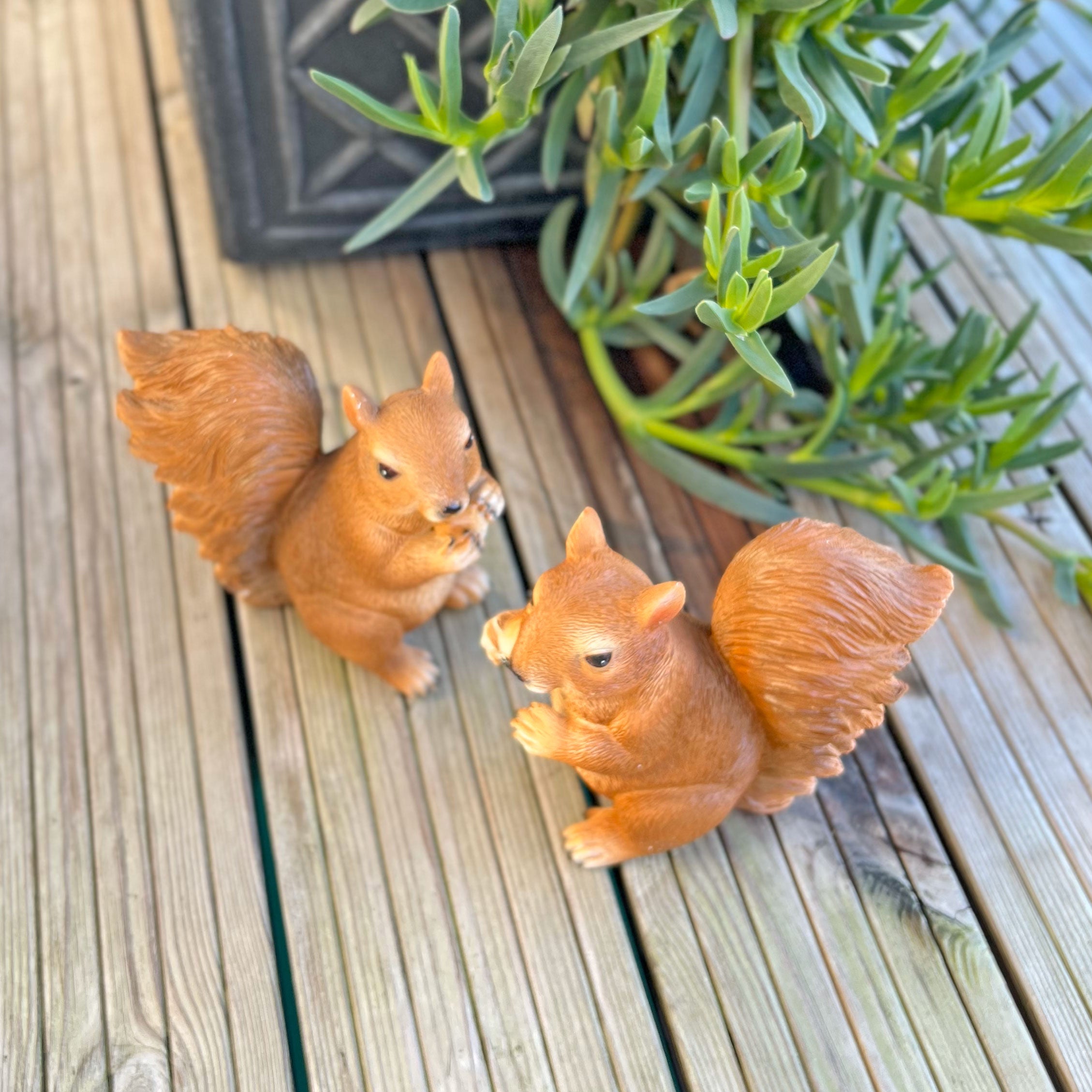 Pair of Realistic Red Squirrel Garden Animal Ornaments