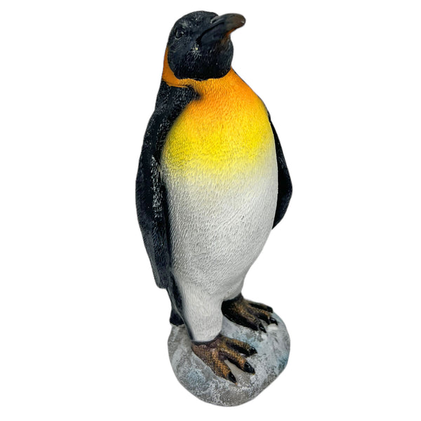 Detailed design penguin bird ornaments