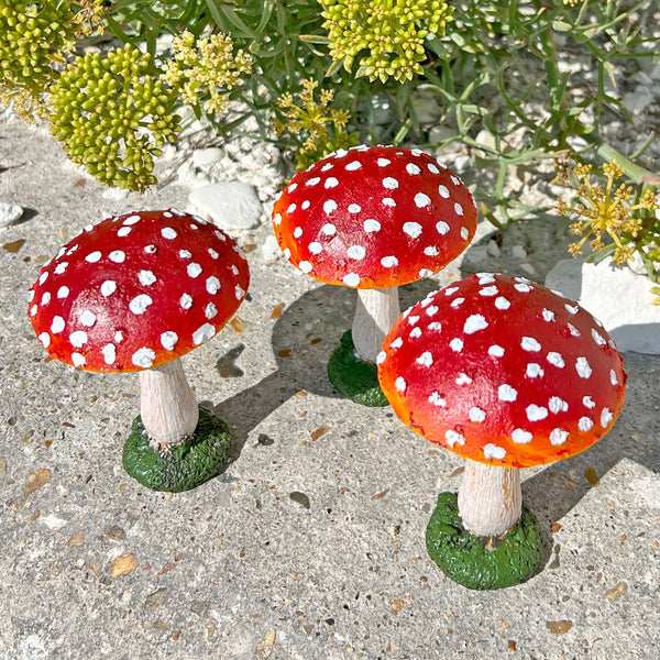 Set of 3 Red Garden Toadstool / Mushroom Ornaments