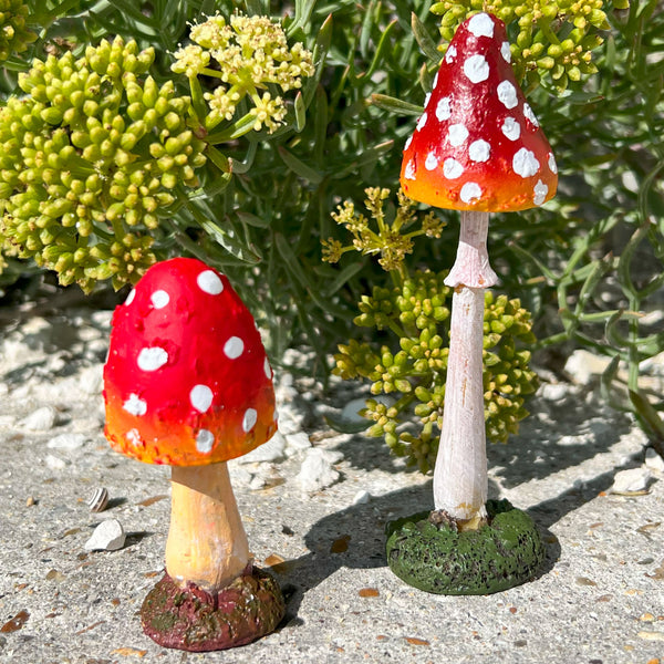 Red Cap Garden Toadstool Ornaments